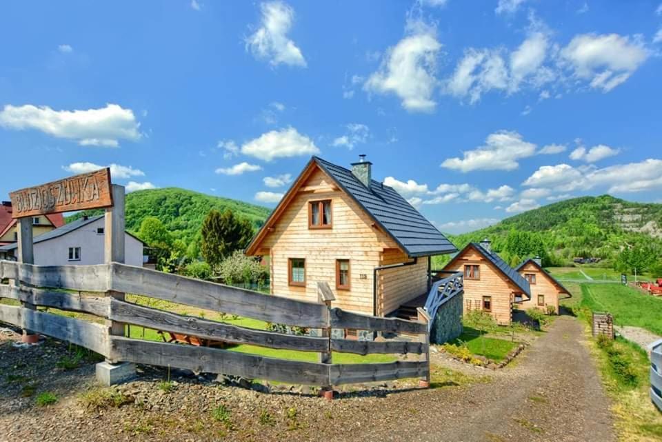 Сasa de vacaciones Caloroczne Domkowstwo *